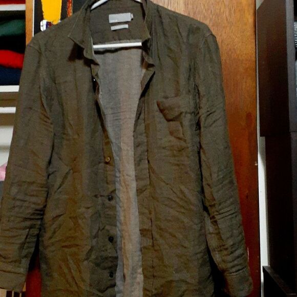 Lightweight button up - Picture 1 of 1